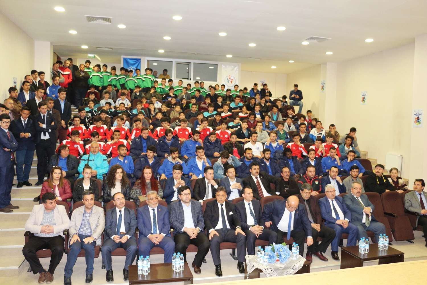 2014-2015-sezonu-kupa-toreni-ve-malzeme-dagitimi-gerceklestirildi-5667