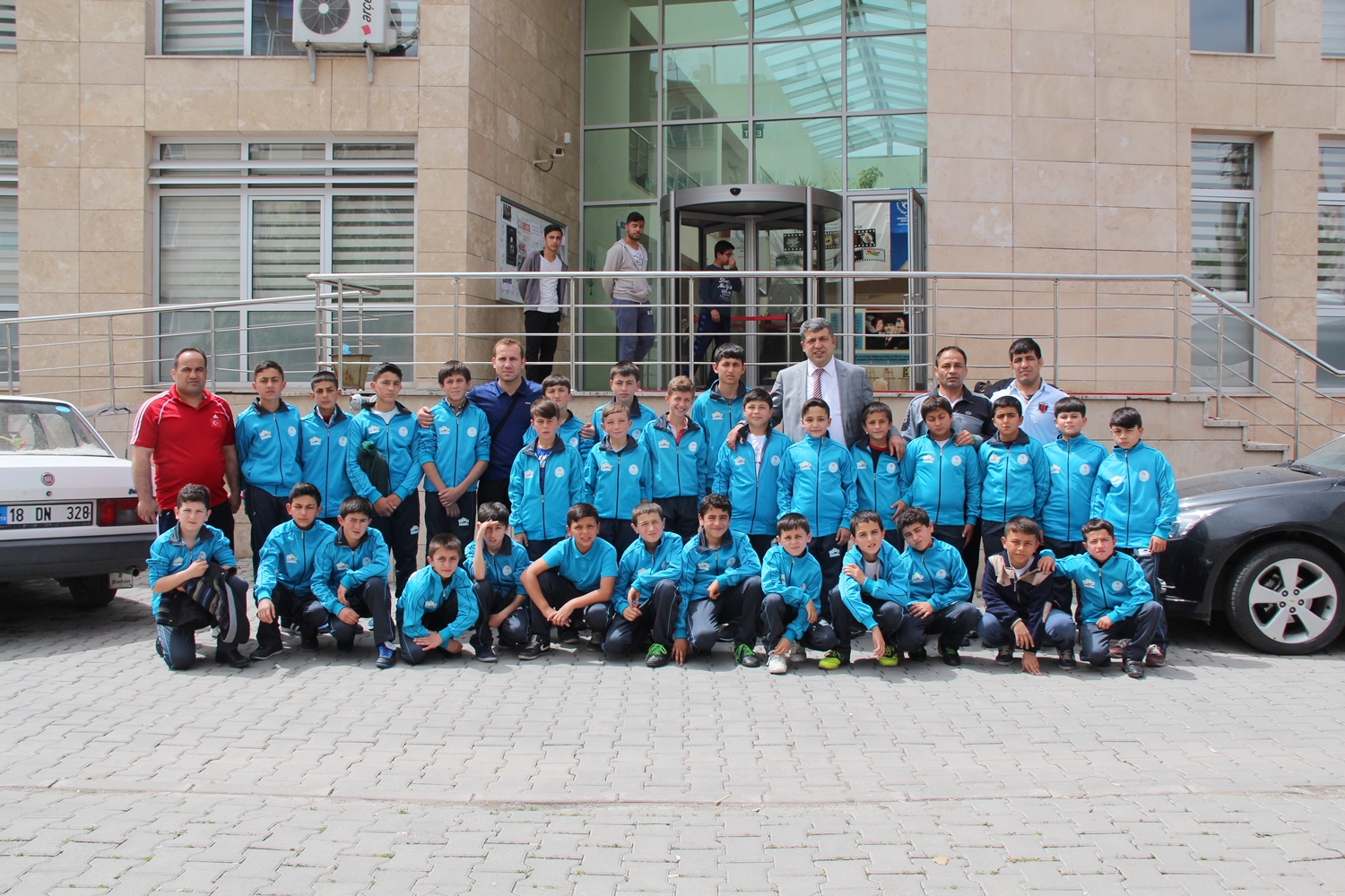 32-sporcu-ve-2-antrenor-ilimizi-temsil-edecek-1195