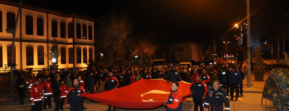 “6 Şubat Anısına Saygı Nöbeti”