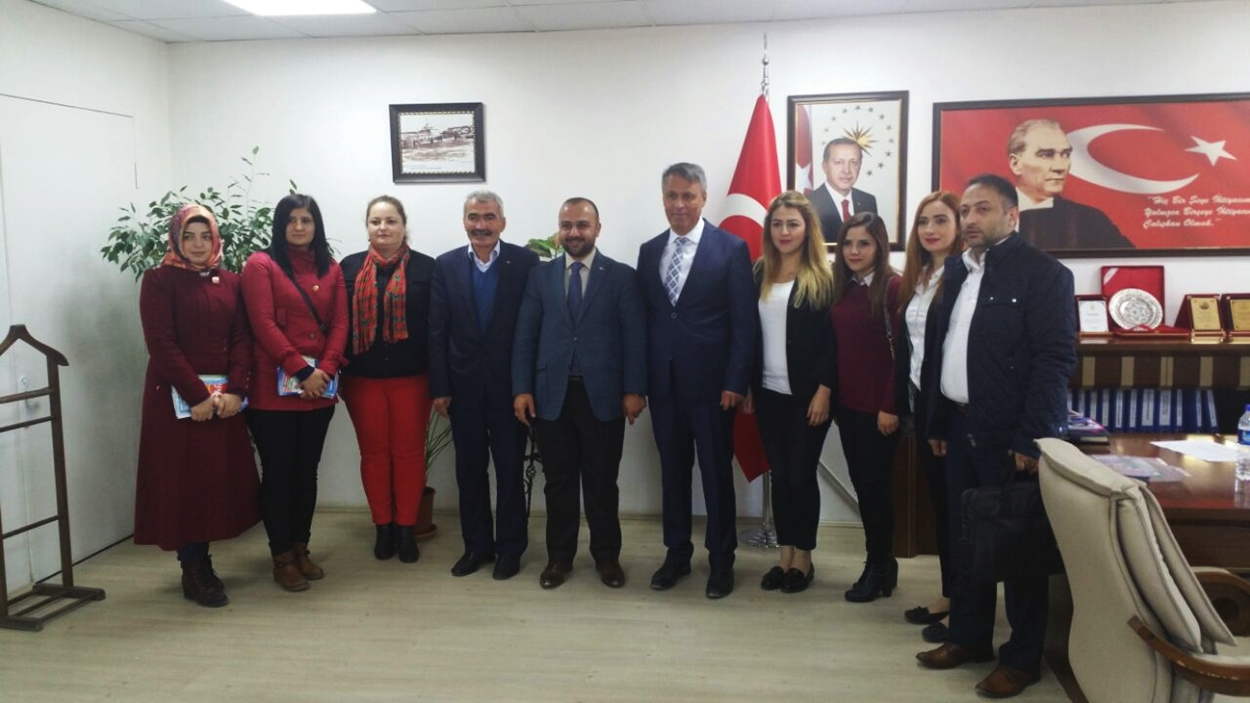 anket-calismasi-yaparak-yenilenen-alt-yapi-calismalarini-anlatiyorlar-3