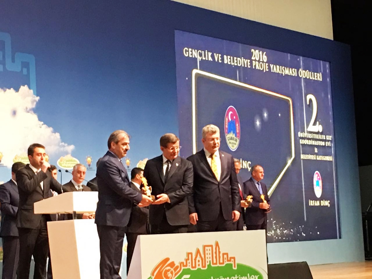 cankiri-belediyesi-genclik-calismalarinda-turkiye-2-si-4438