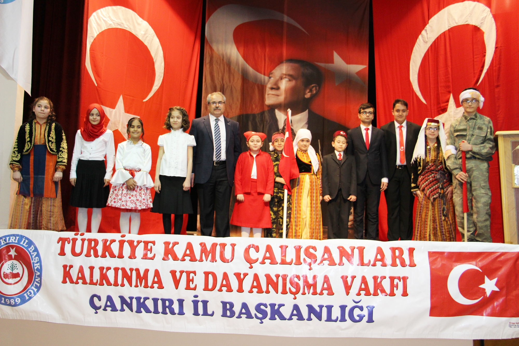 cenabi-allah-bu-millete-bir-daha-istiklal-marsi-yazdirmasin-2860