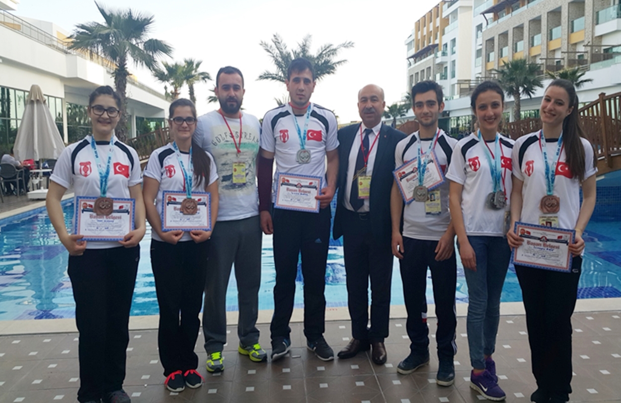 demir-bilekler-antalya-dan-9-madalya-ile-dondu-3638