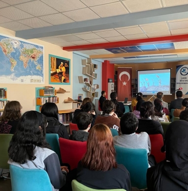 “Fotoğraflarla Çanakkale Harbi ve Edebiyatı” konferansı beğeni topladı