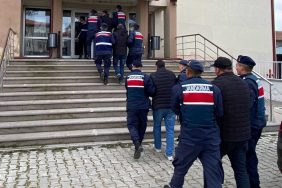 Hırsızlık yapanlar tutuklandı