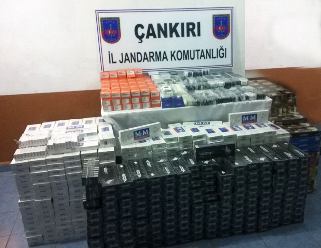 jandarma-kacakcilara-gecit-vermedi-6918