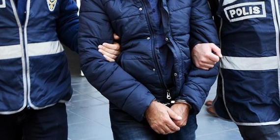 Kesinleşmiş hapis cezası bulunan 2 şahıs yakalandı