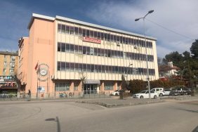 Kültür merkezi, depreme dayanıksız olduğu gerekçesiyle boşaltılacak