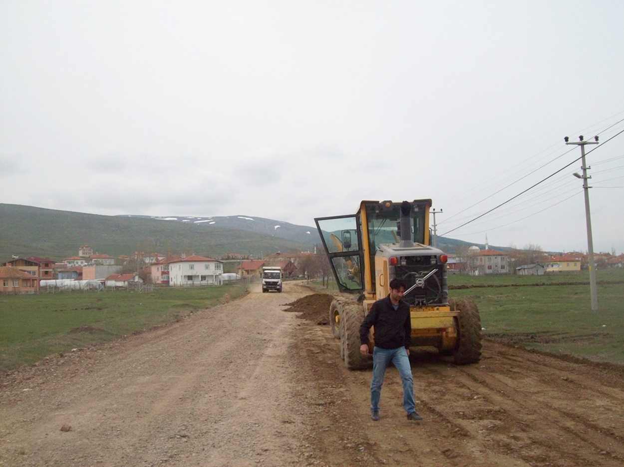 kursunlu-koy-yollari-kumlandi-2972