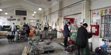 Meslek lisesinde üretilen sobalar deprem bölgesine gönderiliyor