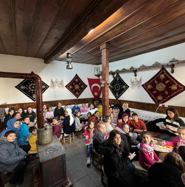 Öğrenciler için hazırlanan ara tatil etkinlikleri festival havasında geçiyor