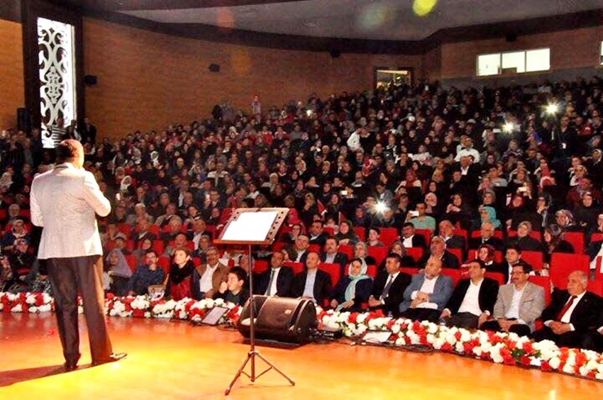 orta-dernekler-federasyonundan-sehitlerimiz-ve-gecmislerimiz-icin-kur-an-ziyafeti-ve-ilahi-konseri-2748