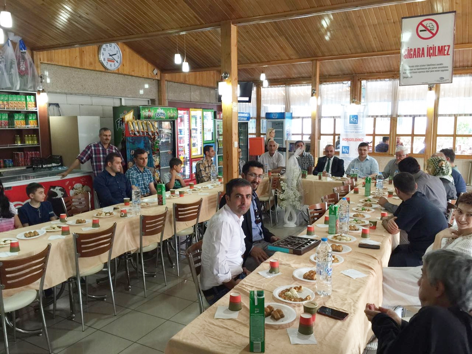 ozel-karatekin-hastanesi-hastalarinin-ve-calisanlarinin-bayramini-kutladi-2106