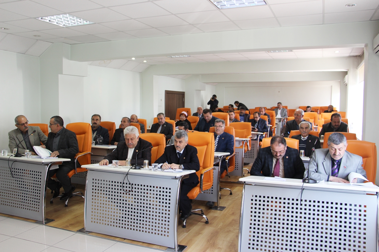 saglik-hizmetleri-butcesi-gorusuldu-562