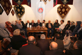 Salı Sohbetlerinin konuğu Esen oldu