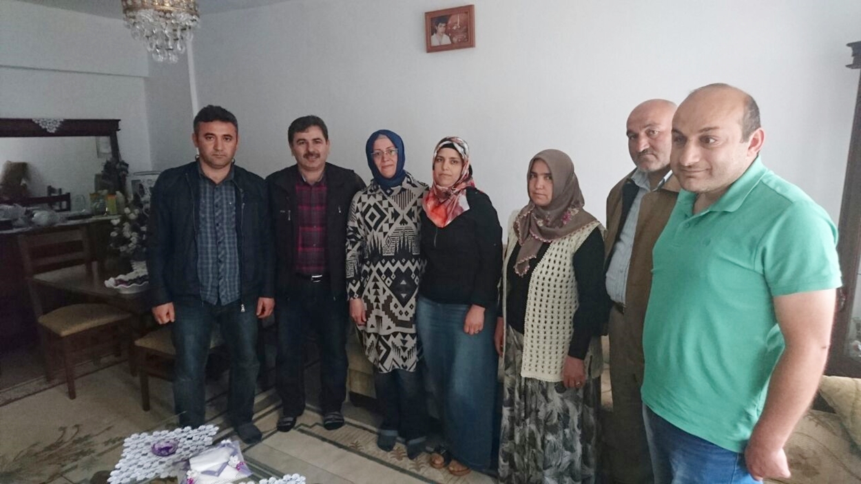 sehit-yakinlarina-ziyaretler-devam-ediyor-6909