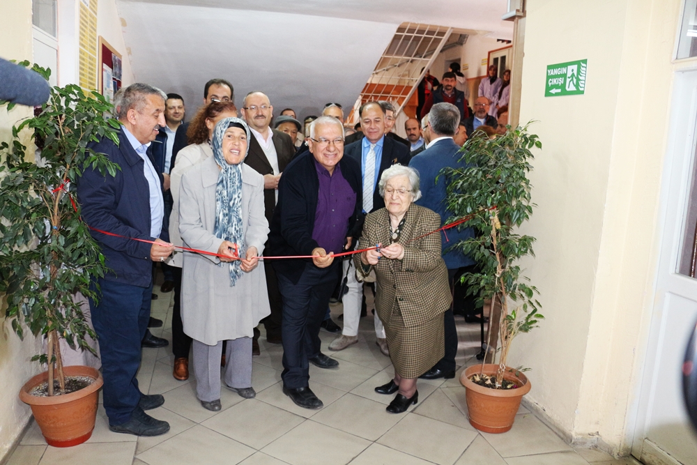 tas-mektepliler-12-nci-kez-bulustular-2419