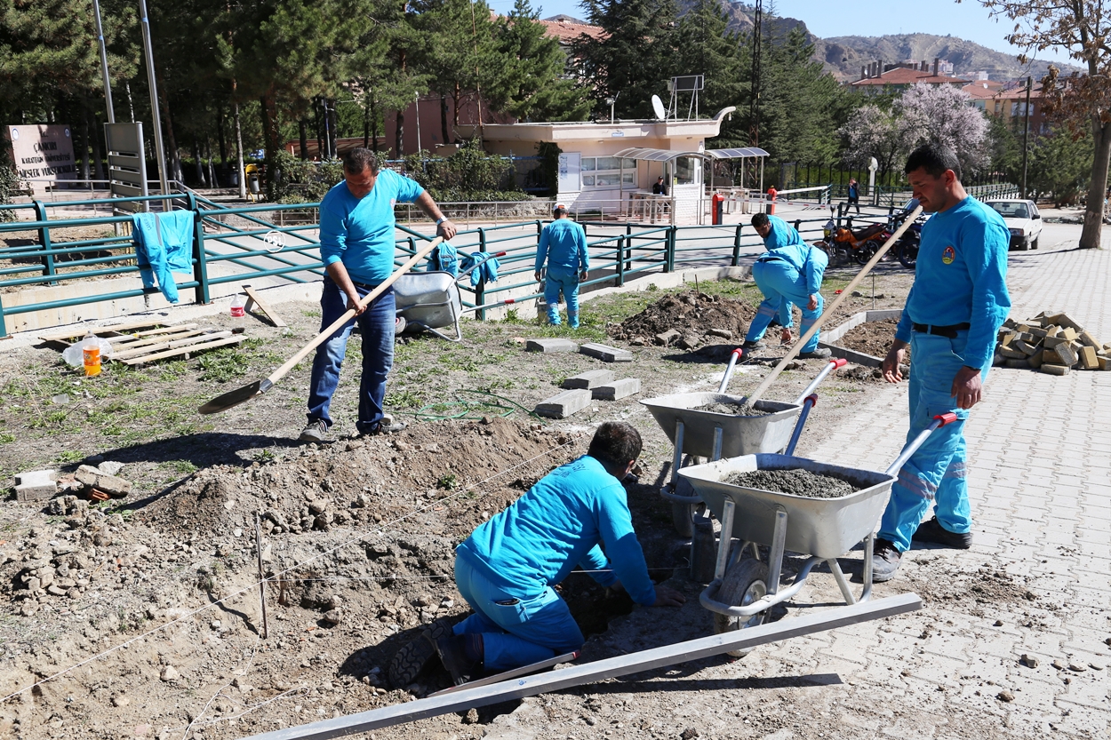 tas-mescit-parkinda-2-etap-calismalari-basladi-437