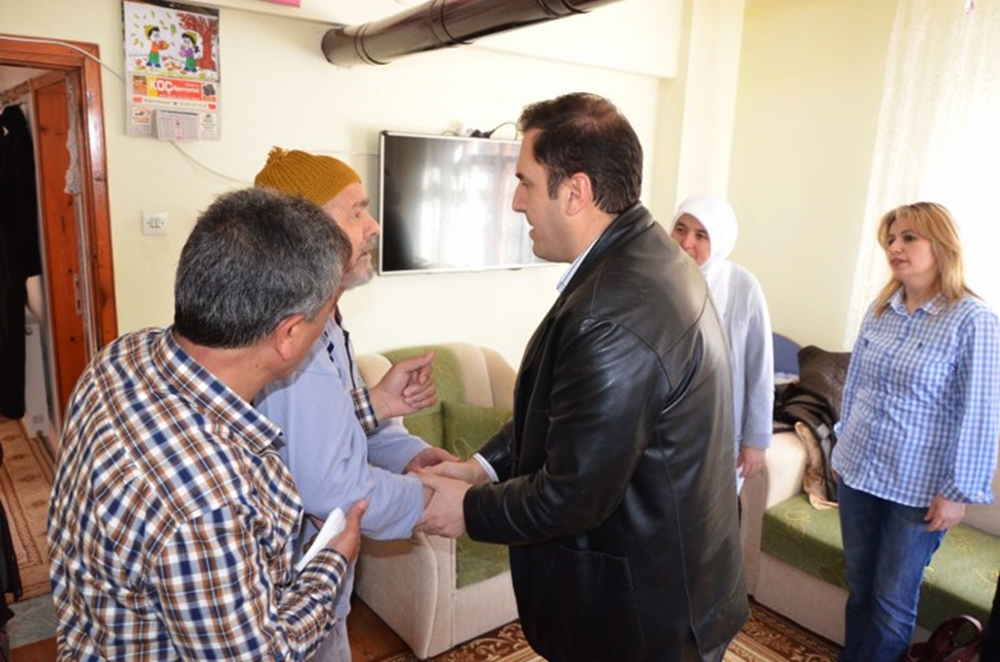 tedavi-goren-ve-taburcu-edilen-hastalara-ziyaretler-devam-ediyor-7731