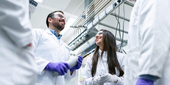 Cinsiyet değiştirdikten sonra yeni bir hayata adım atan dünyaca ünlü isimler!