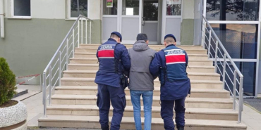 Uyuşturucudan 2 kişi yakalandı