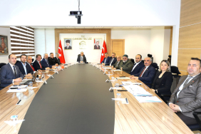 Vali Taşolar, siyasi parti il başkanlarını ağırladı